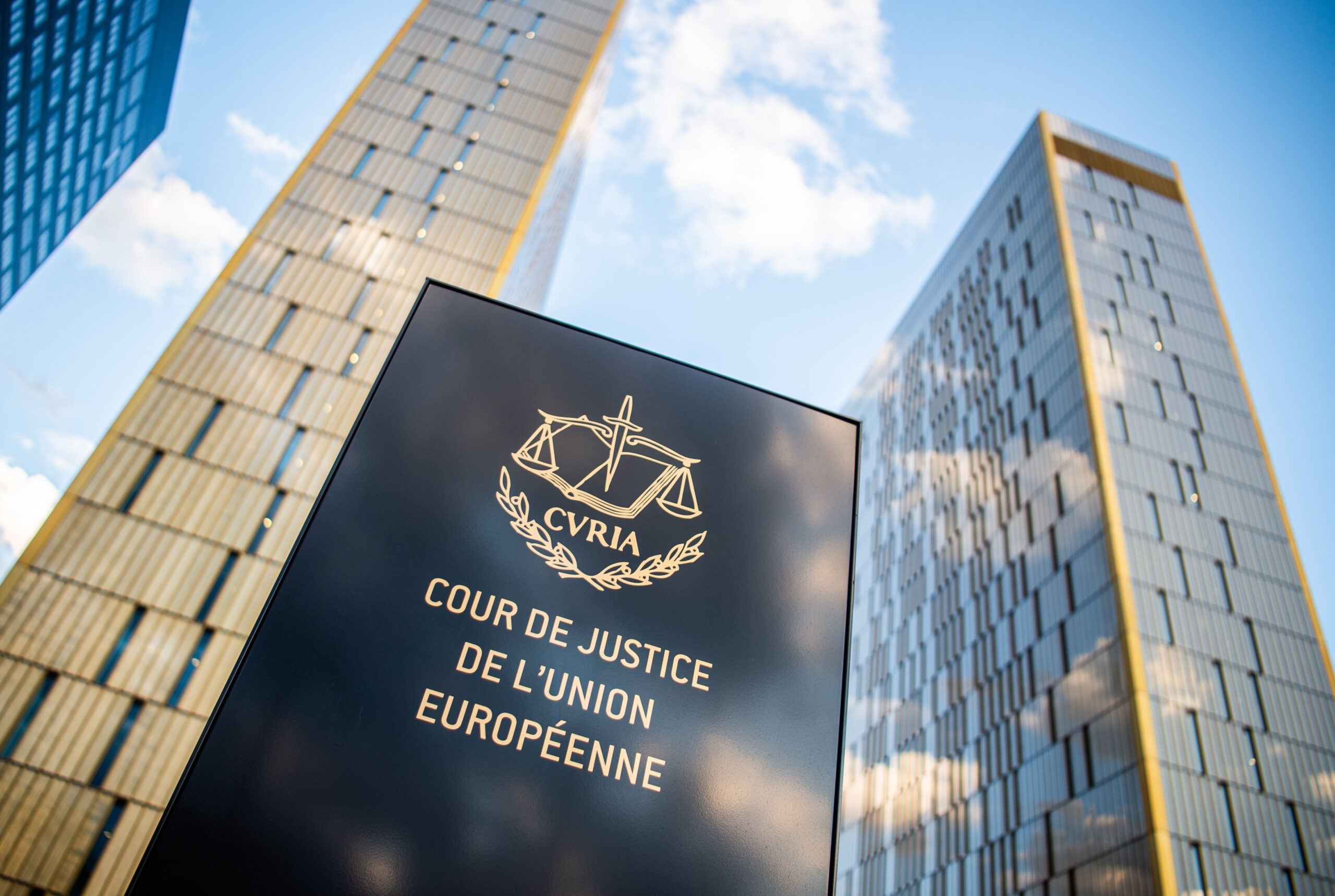 Judecătoarea Sorina Marinaș explică dreptul instanțelor de a sesiza Curtea de la Luxemburg