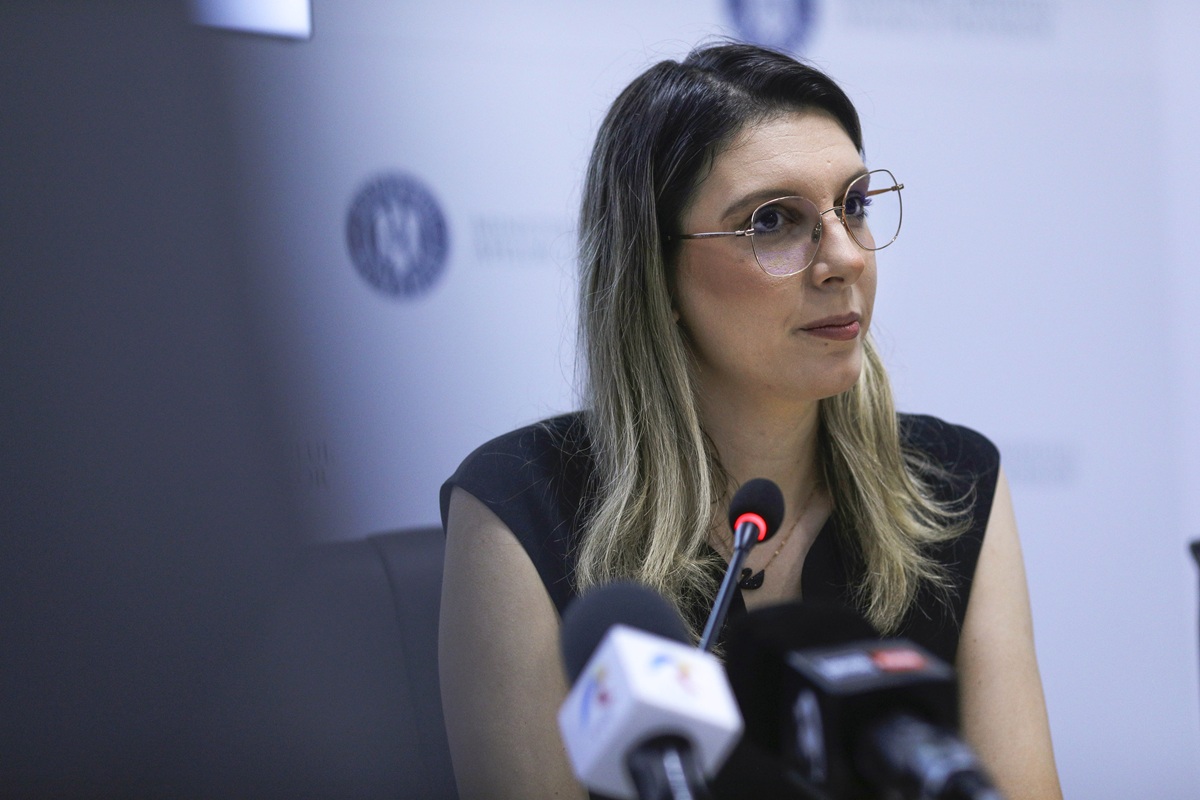 Conflict politic între Diana Buzoianu și Sorin Grindeanu pe fondul proiectului Autostradei Sibiu-Pitești