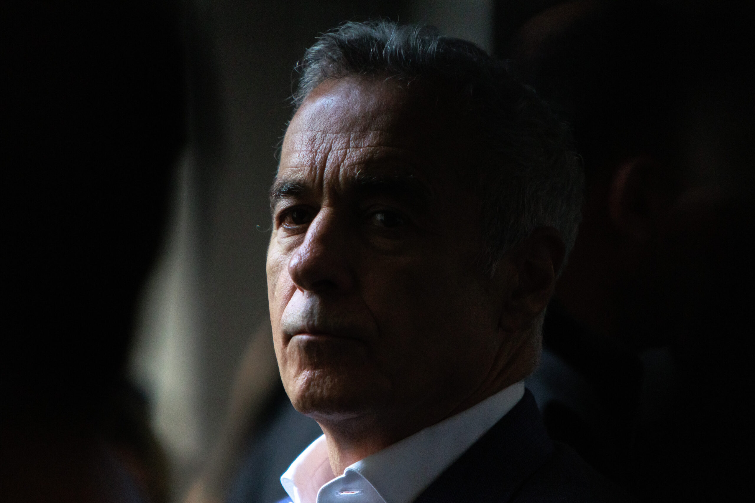 Judecătorul Vlad Andriescu a înlocuit arestul preventiv al lui Călin Georgescu cu arestul la domiciliu
