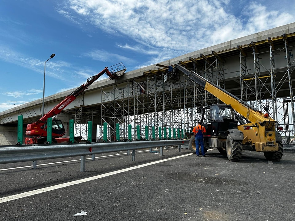 CNAIR a pierdut procesul cu constructorul bulgar pentru penalități de 43 de milioane de lei pe A7