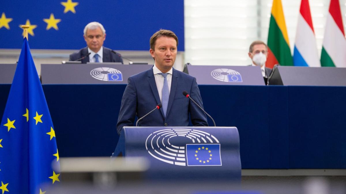 Silviu Predoiu solicită demisia lui Siegfried Mureșan din Parlamentul European în vederea asumării funcției de premier