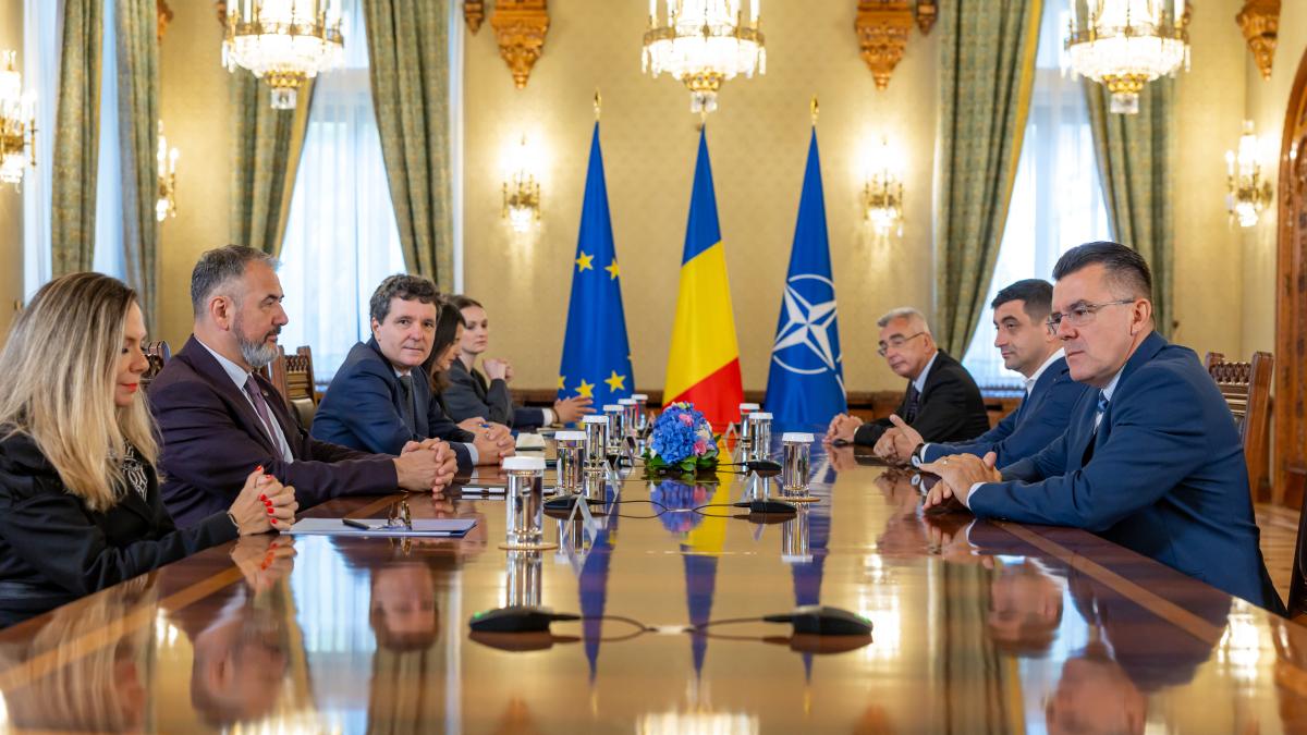 Liderii politicii resping acuzațiile lui Nicușor Dan: „Asta cu România este problema ta, cu partidul e problema mea”