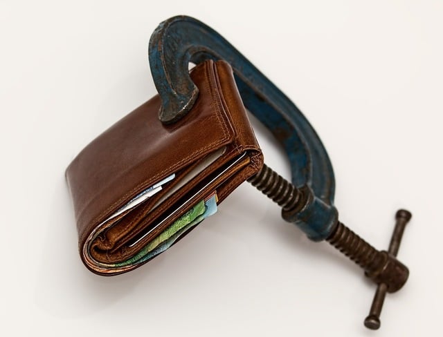 Ministerele cer sume masive pentru rectificarea bugetară: aproape 3% din PIB