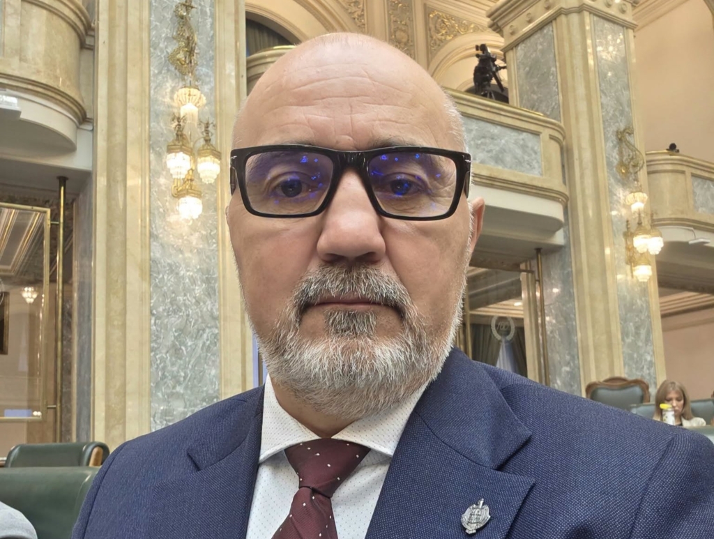 Senatorul Gheorghe Ștefănache se alătură grupului parlamentar PNL după plecarea din USR