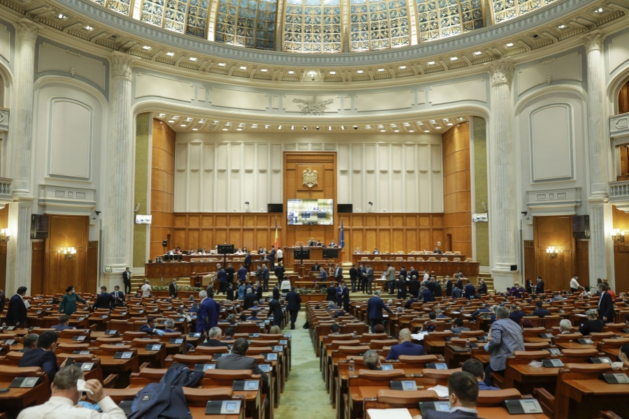 Impactul votului de investitură pentru Guvernul Mureșan asupra ratingului de credit al României