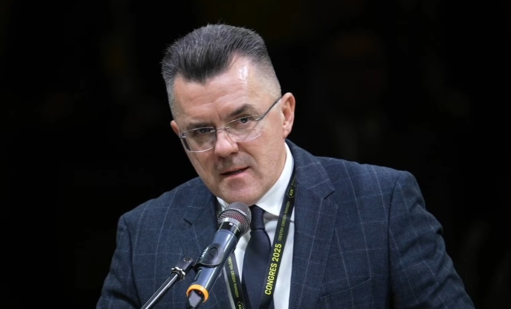 AUR refuză să voteze Guvernul lui Siegfried Mureșan și cere alegeri anticipate