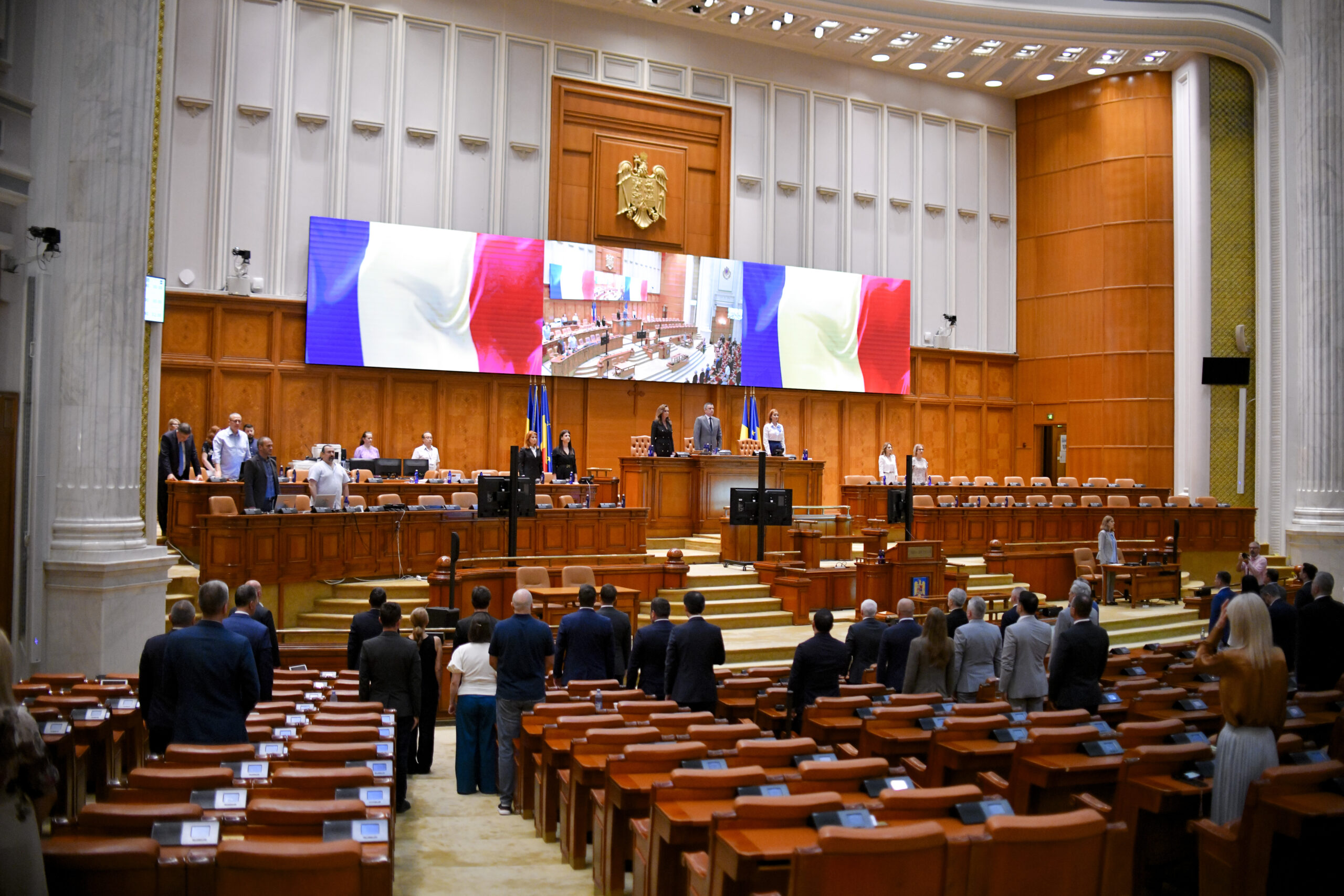 Simulare electorală: AUR ar putea dobândi aproximativ 200 de mandate în Parlament