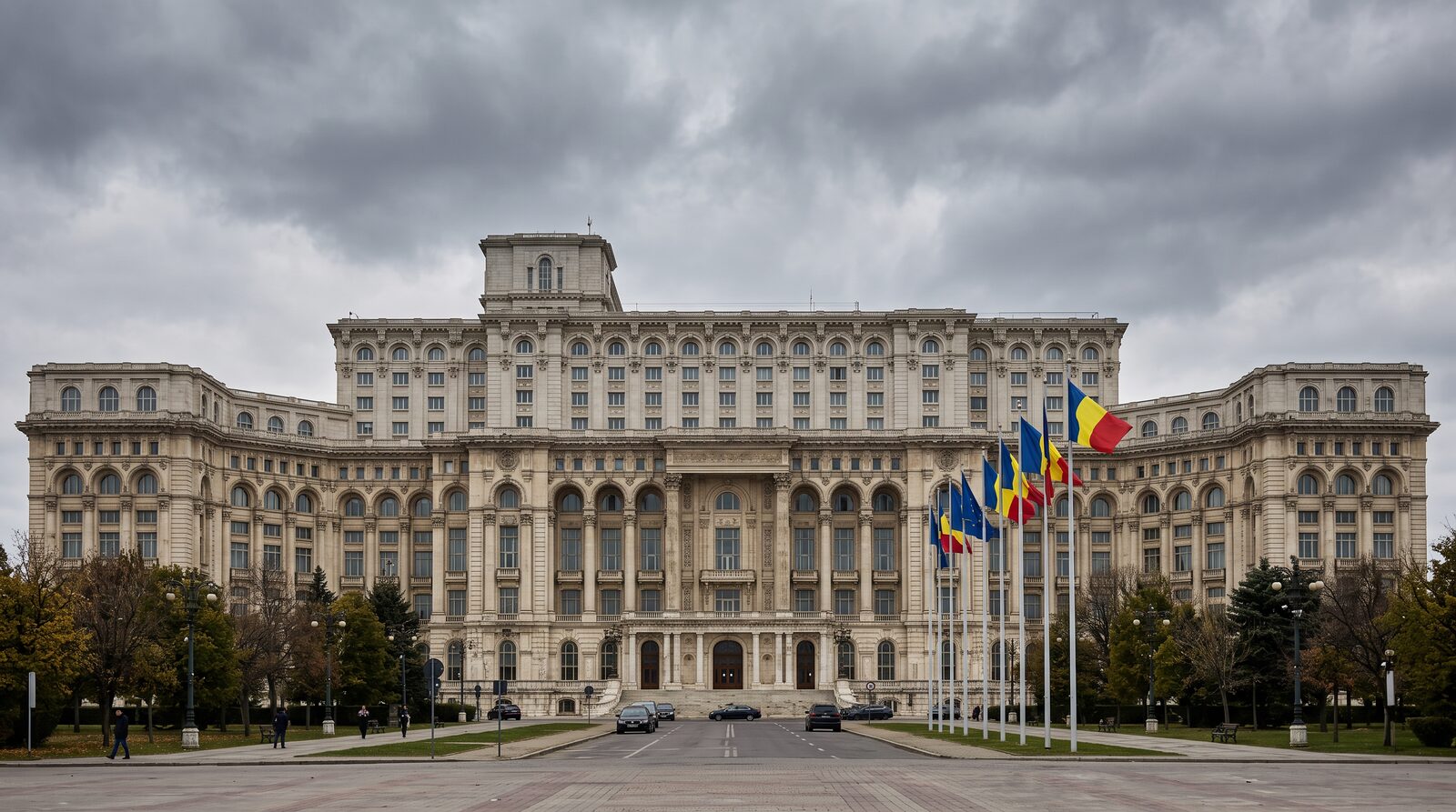 Criza de la combinatul siderurgic din Galați: Angajații lucrează fără plată din luna mai