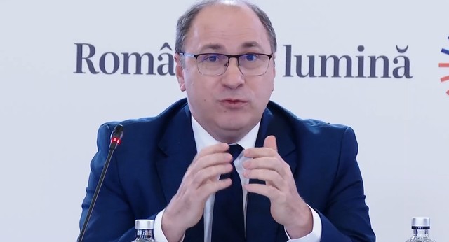 Mihai Dimian: Aproape jumătate dintre elevii din România nu stăpânesc matematica și limba română