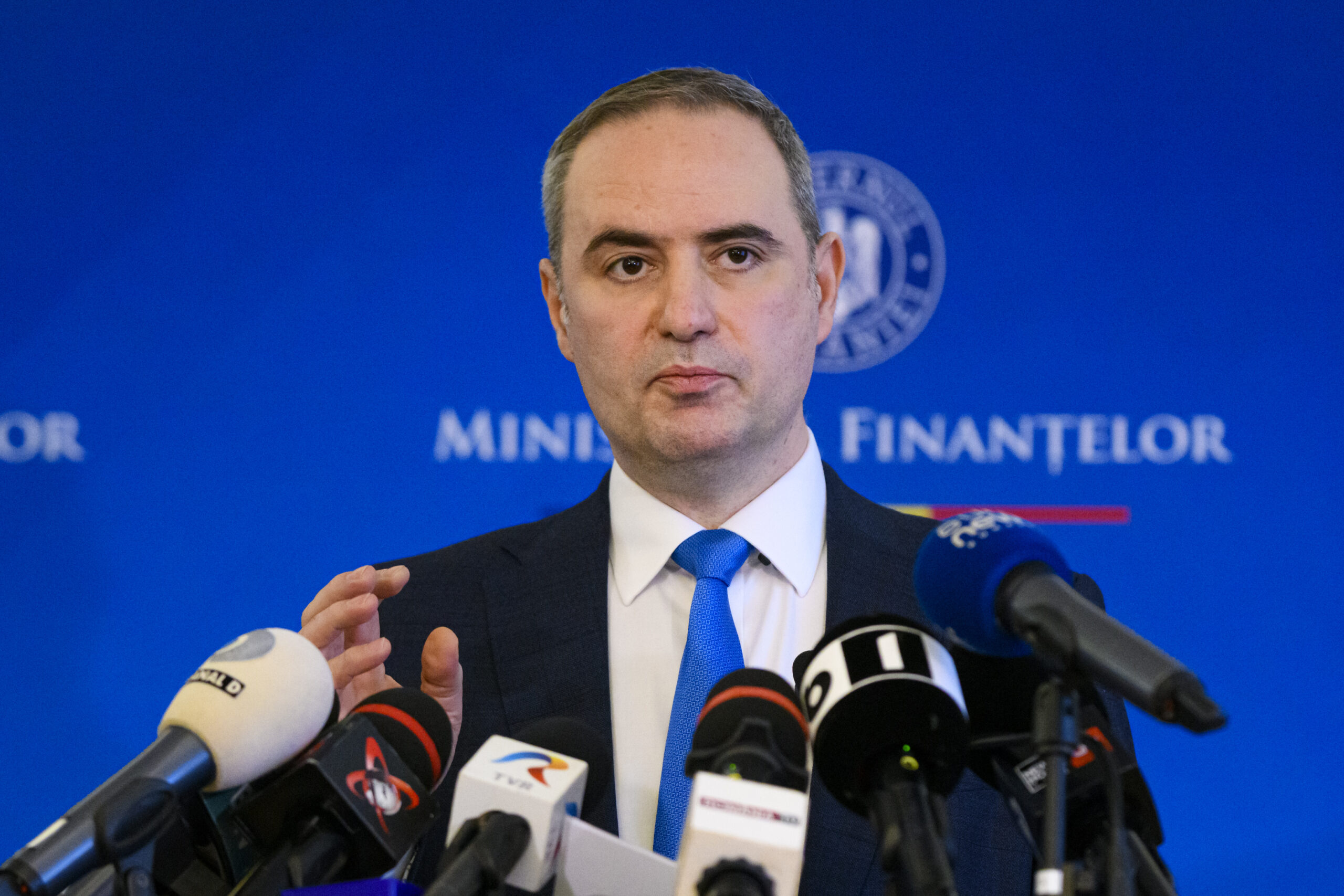 Ministerul Finanțelor alocă peste un miliard de lei pentru compensarea energiei și transportul persoanelor cu dizabilități