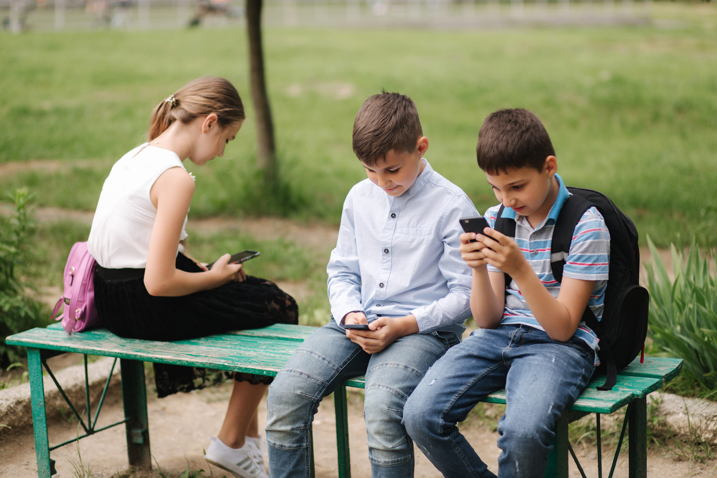 EU Kids Act: Comisia Europeană propune restricționarea accesului minorilor la rețelele de socializare