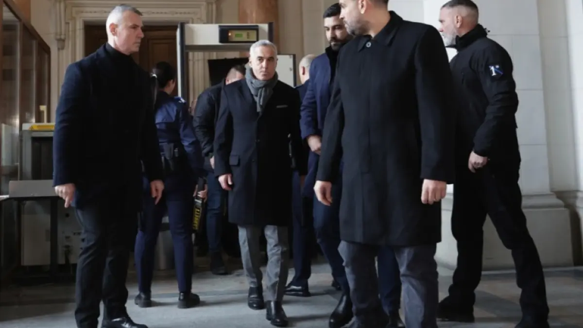 Călin Georgescu a fost ridicat din trafic de DIICOT într-un dosar de înșelăciune de 1,1 milioane de euro
