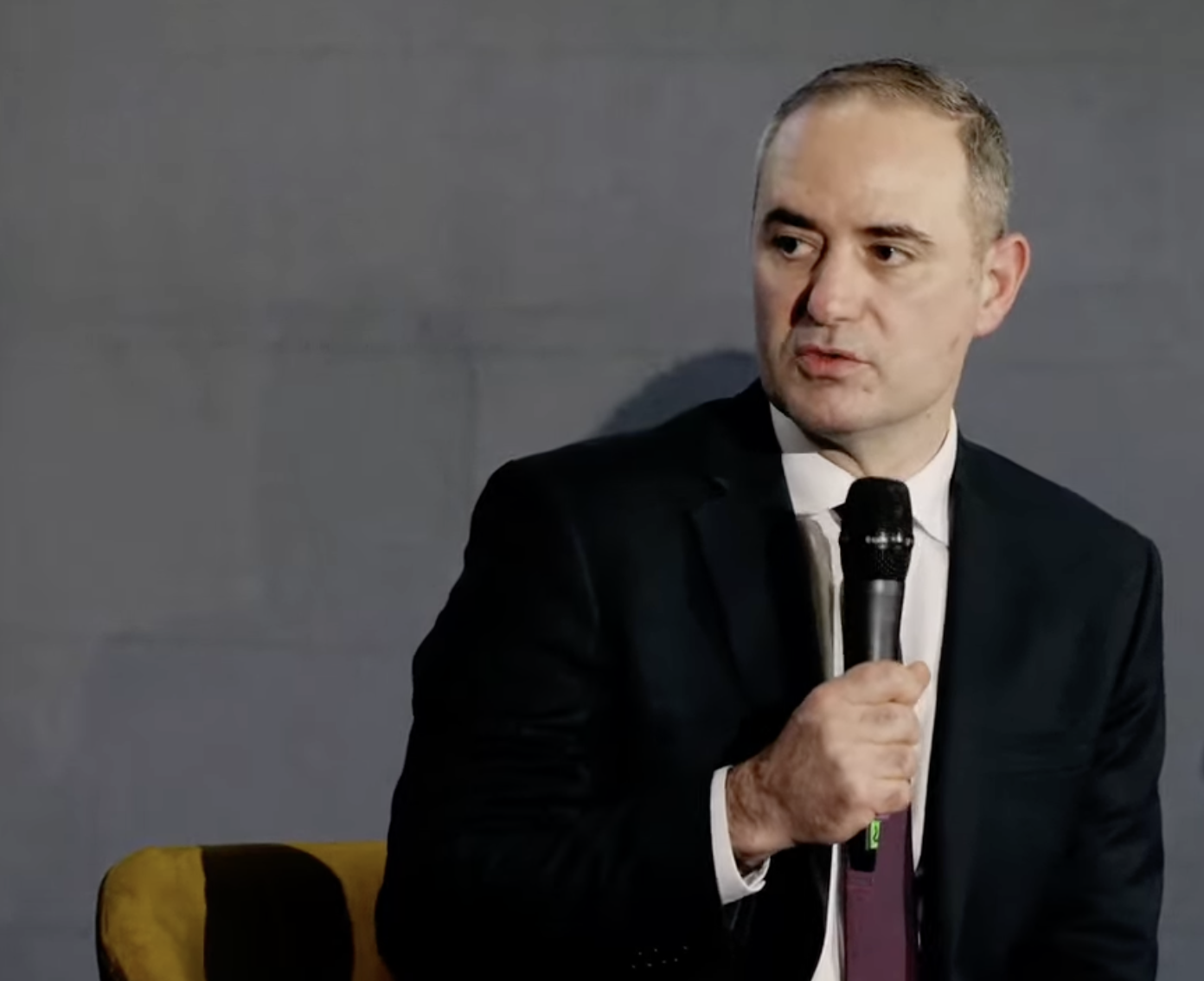 Alexandru Nazare se află la New York pentru atragerea capitalului american și discuții cu J.P. Morgan