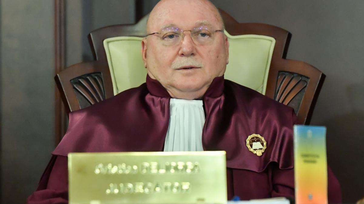 Mihai Daraban explică legătura cu judecătorul CCR Cristian Deliorga și deplasarea în Mykonos