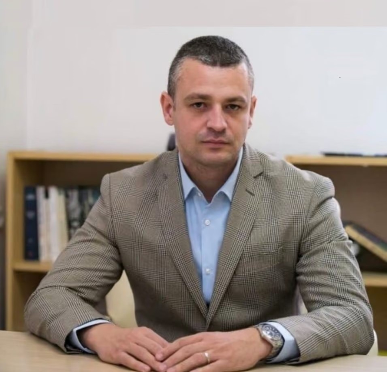 Impactul reținerii lui Călin Georgescu asupra scenariului politic și posibilele alegeri anticipate