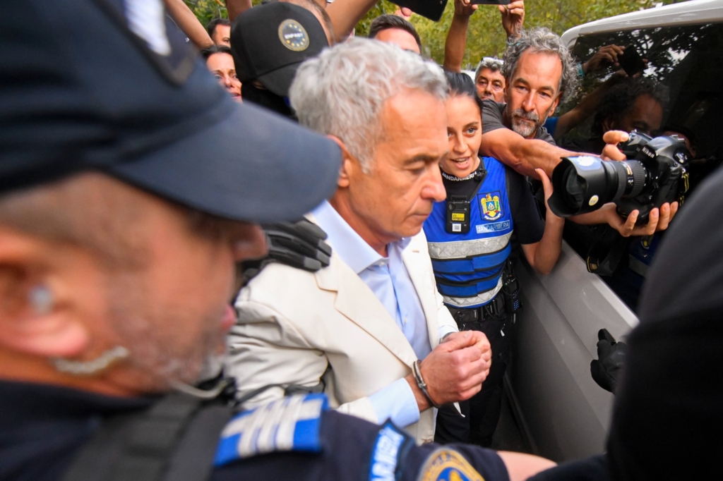 Ancheta DIICOT împotriva lui Călin Georgescu: de la prima plângere penală la reținere după patru ani