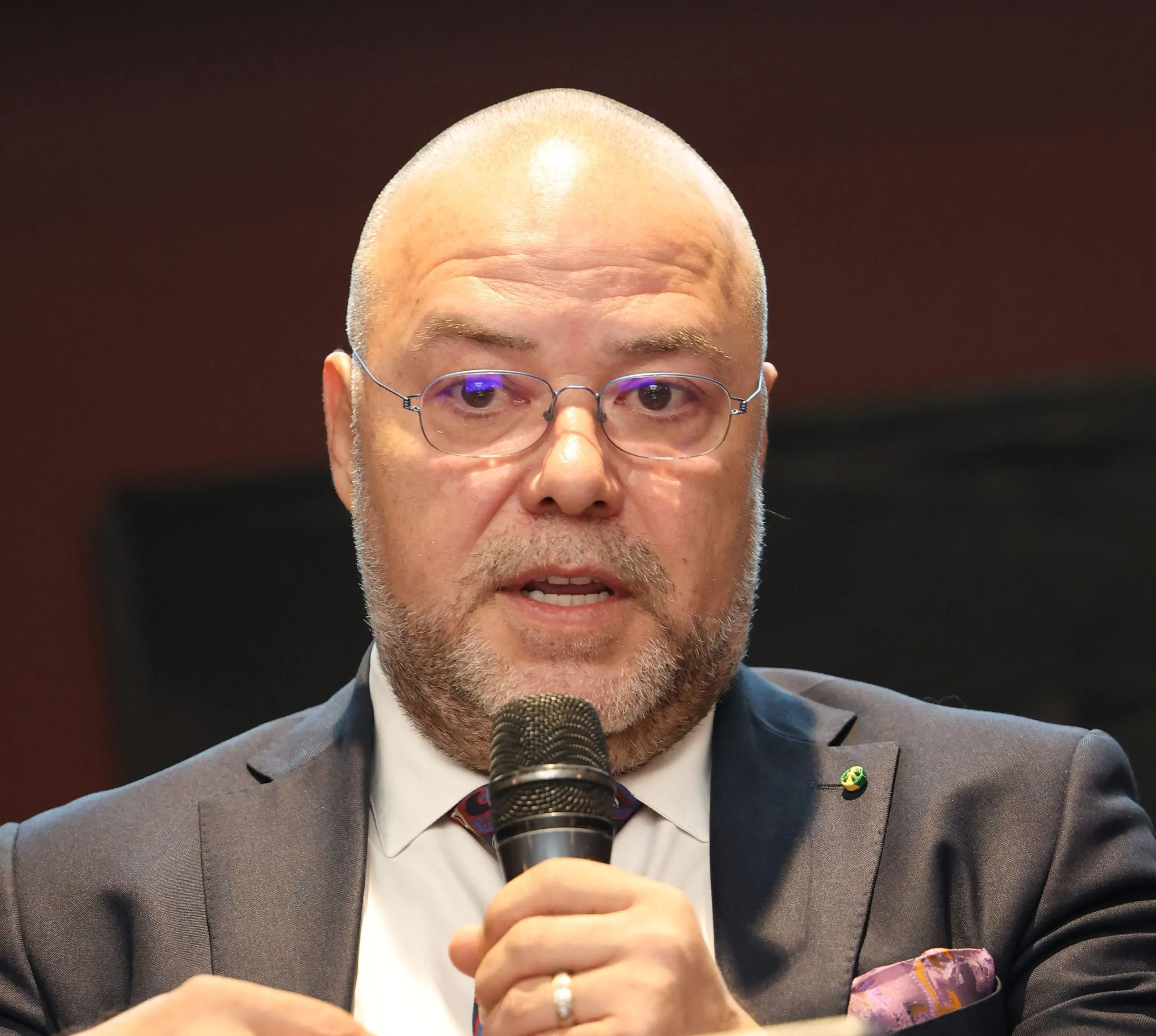 Florin Dănescu despre dosarul ROBOR: Miza depășește amenda de 3,73 miliarde de lei