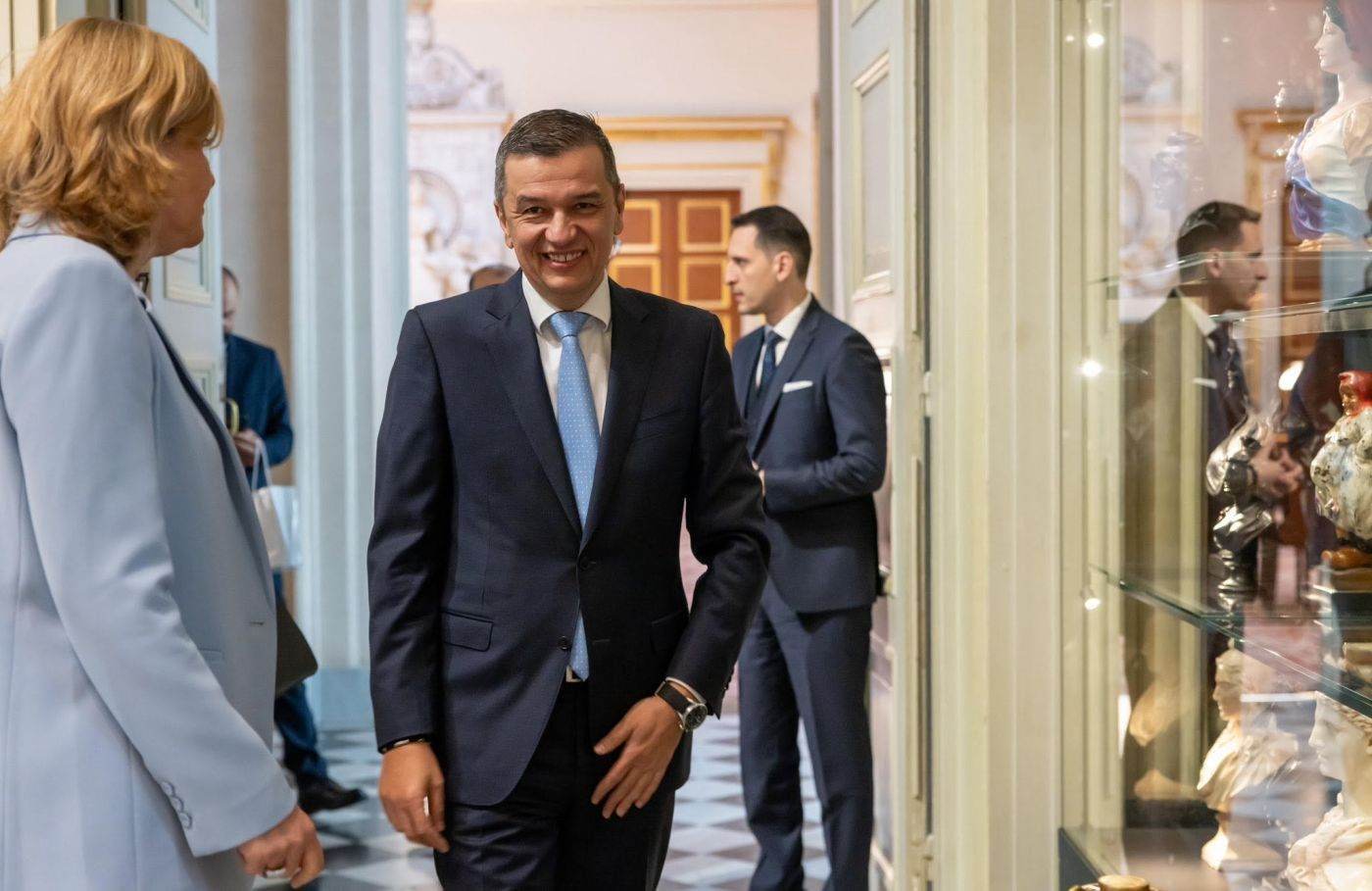 Sorin Grindeanu îi solicită lui Siegfried Mureșan demisia din Parlamentul European