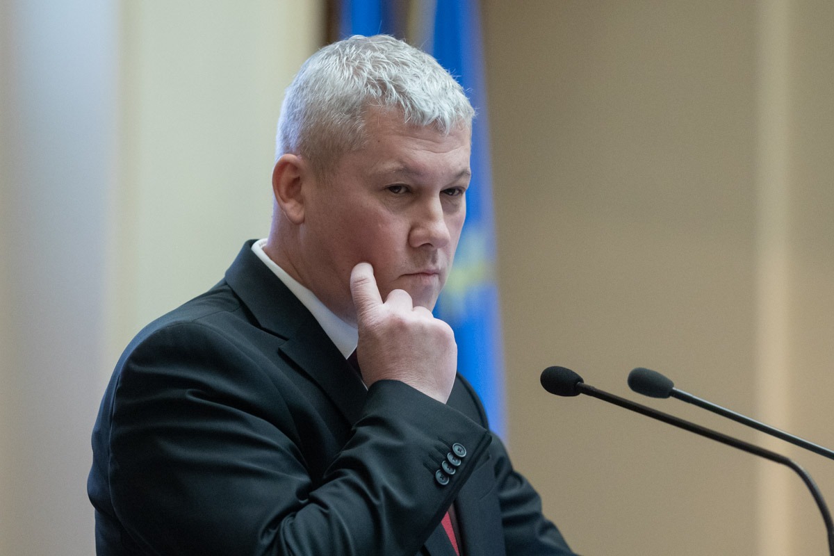 Cătălin Predoiu aplică standarde diferite la CSM: de la abținerea din 2019 la participarea la votul recent