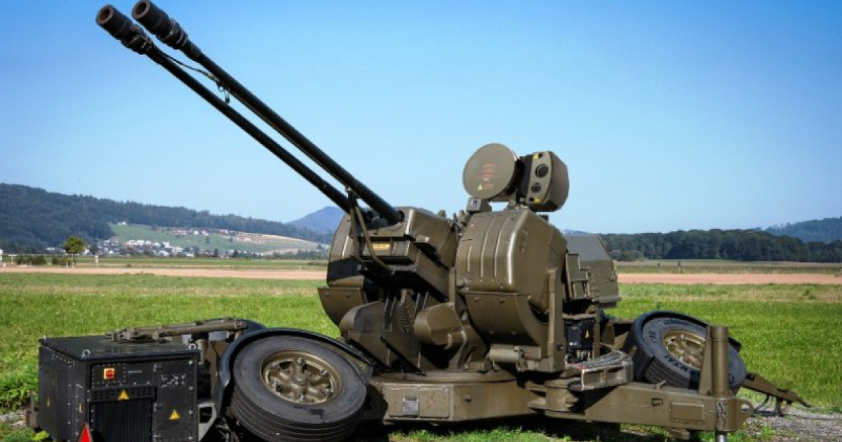 Sisteme antiaeriene modernizate de Rheinmetall au eșuat la testele de recepție, declară Nicușor Dan