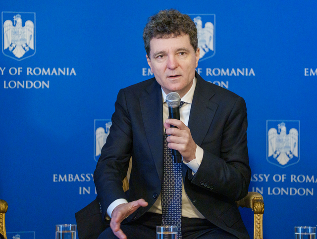 Nicușor Dan se opune unei posibile guvernări PSD-AUR și solicită o majoritate prooccidentală