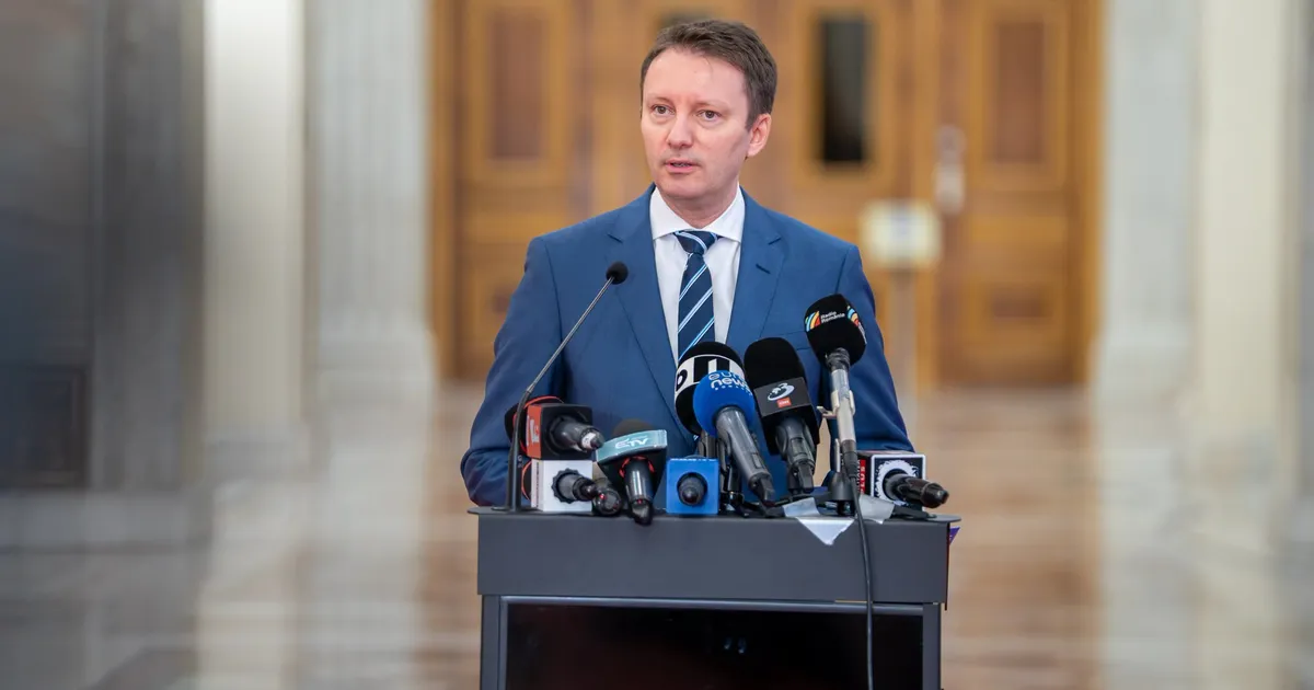Planul de reformă al lui Siegfried Mureșan: Poliție Națională unică și eliminarea cumulului pensiei cu salariul