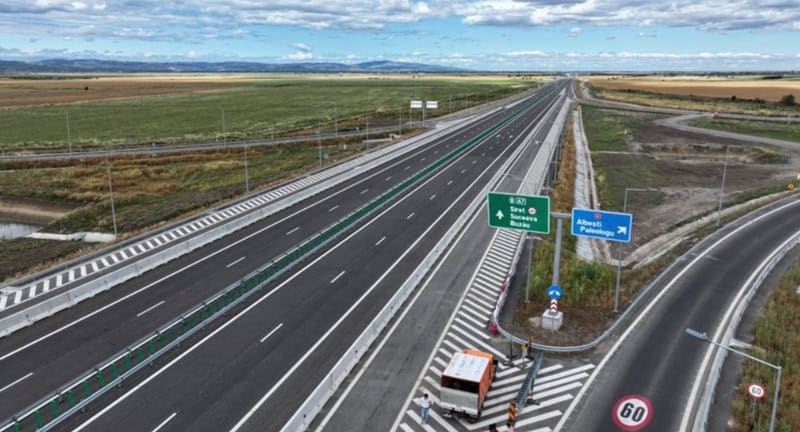 Guvernul aprobă investiții de 20 miliarde de lei în infrastructură și prelungește termenele pentru A3 și A7