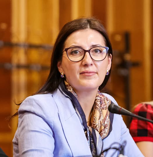 Monica Berescu propune acțiuni cu vot multiplu pentru a menține fondatorii companiilor în România