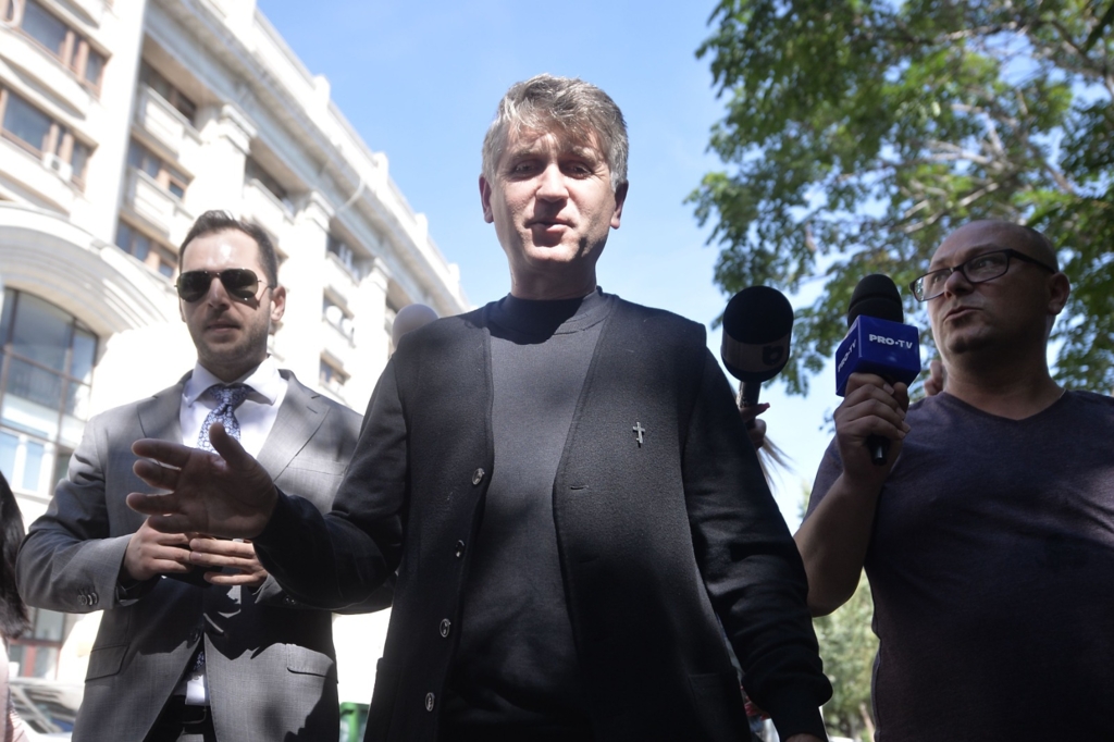 Cristian Pomohaci este arestat preventiv pentru pornografie infantilă