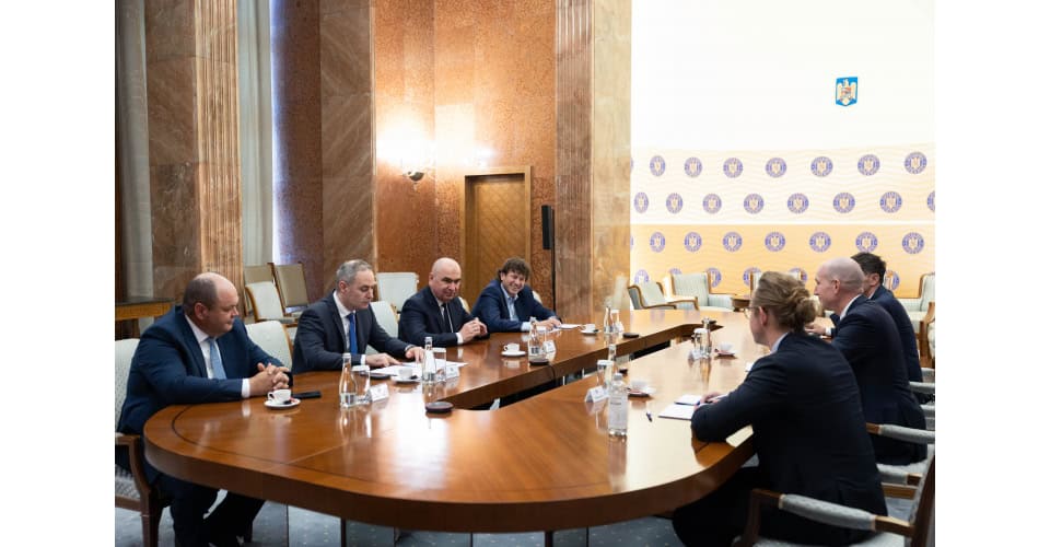 Premierul Ilie Bolojan s-a întâlnit cu experții Standard & Poor’s înainte de evaluarea economică