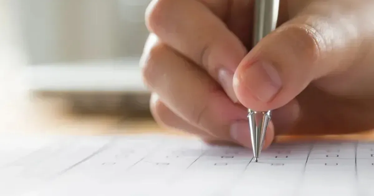 Liceele sunt interzise să mai organizeze examene de admitere proprii. Nicușor Dan a promulgat legea
