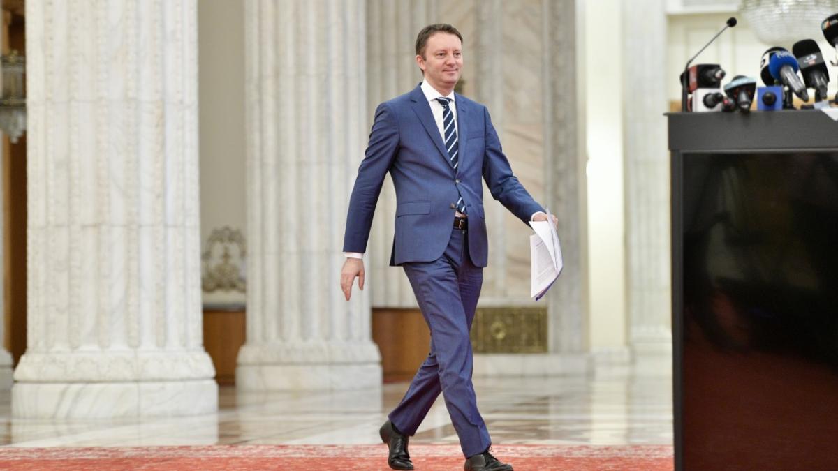 Analistul Bogdan Chirieac critică lista de miniștri propusă de Siegfried Mureșan: „E un guvern al coșmarului“