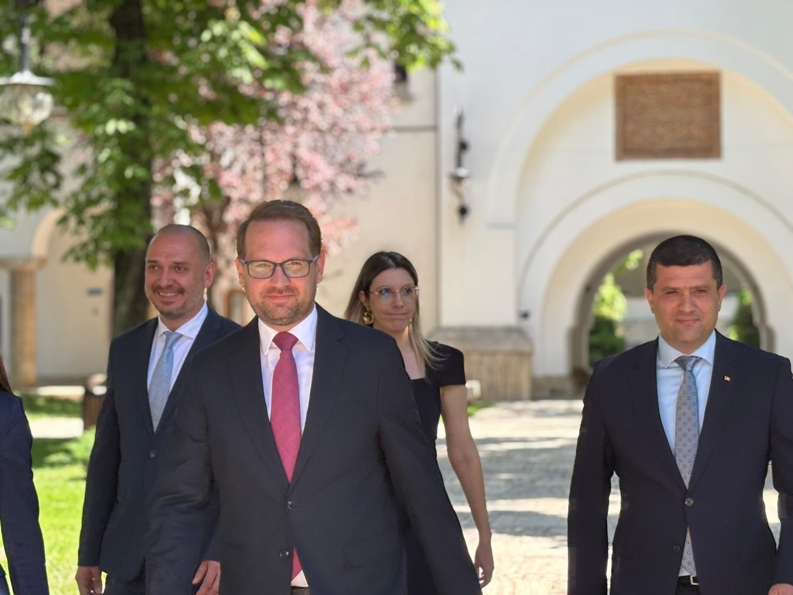 USR propune lista de miniștri pentru Guvernul Mureșan: Radu Miruță, Diana Buzoianu și Cătălin Drulă