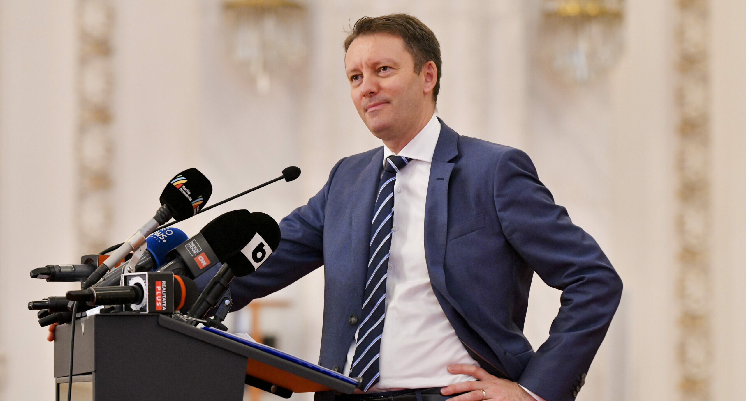 Siegfried Mureșan depune la Parlament programul de guvernare și lista celor 16 miniștri
