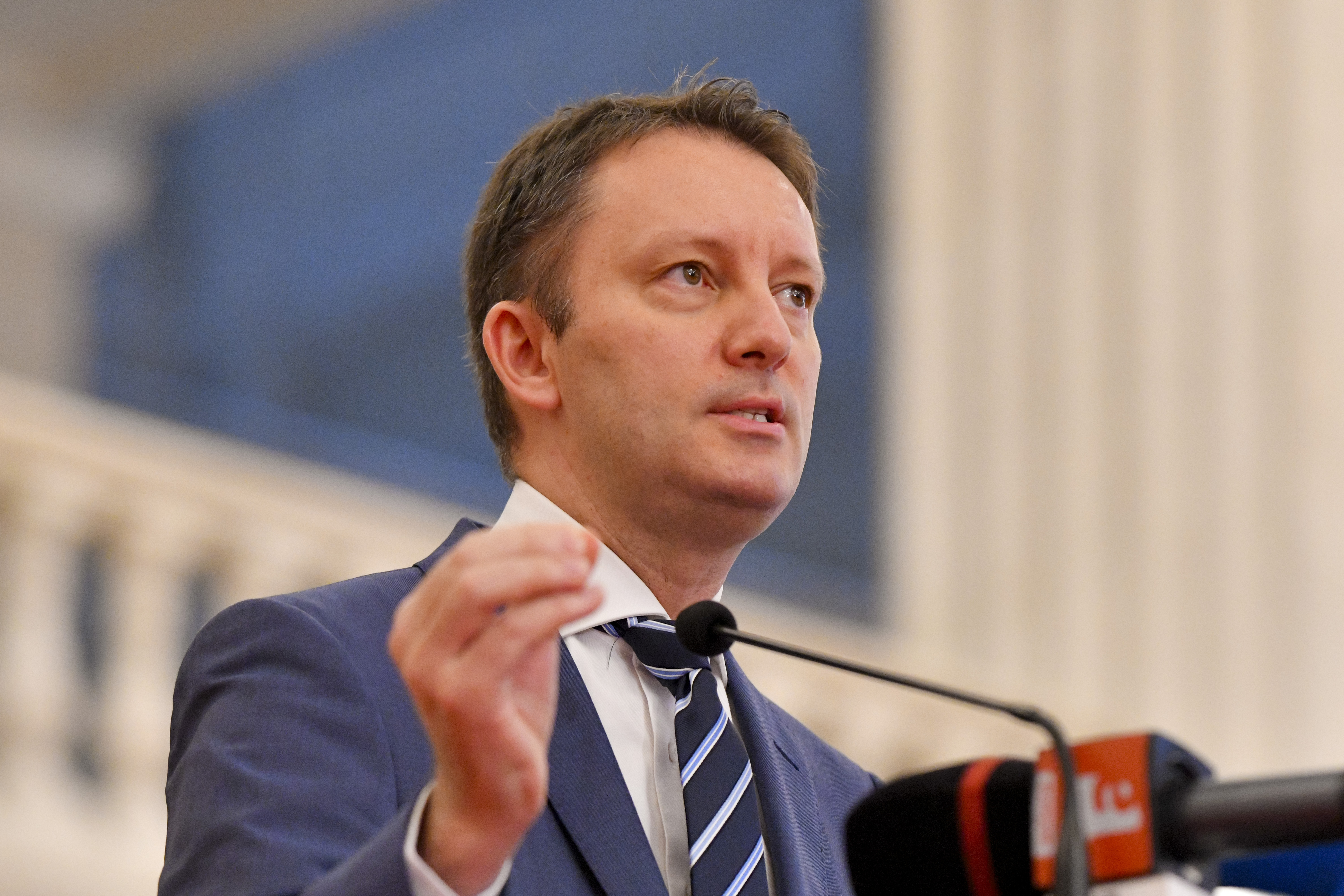 Siegfried Mureșan depune programul de guvernare și lista miniștrilor la Parlament