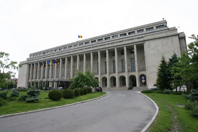 Programul de guvernare al lui Siegfried Mureșan: Reforme agresive pentru companiile de stat și reducerea aparatului bugetar