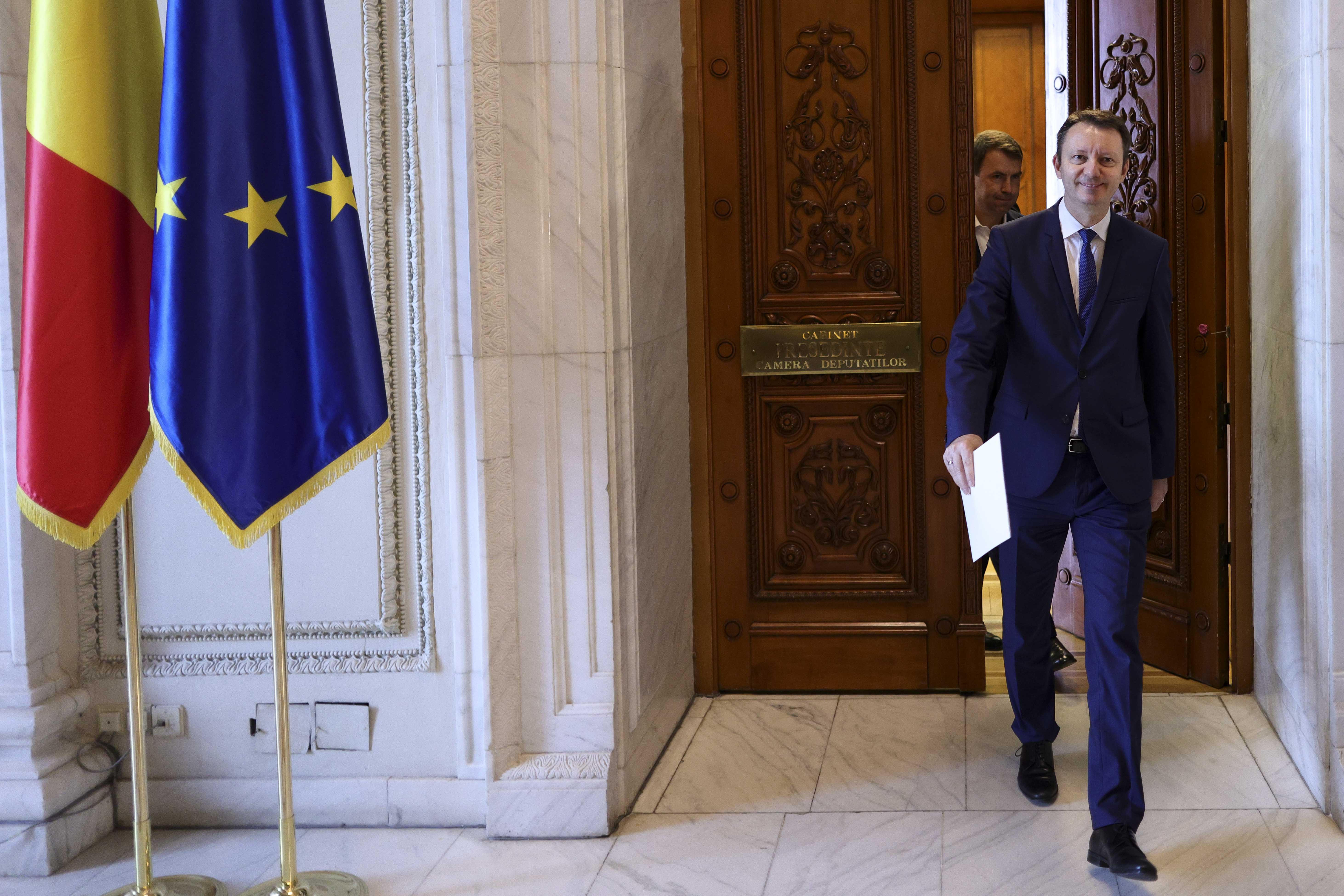 Siegfried Mureșan avertizează: Alegerile anticipate pot fi declanșate dacă guvernul nu primește votul de investitură