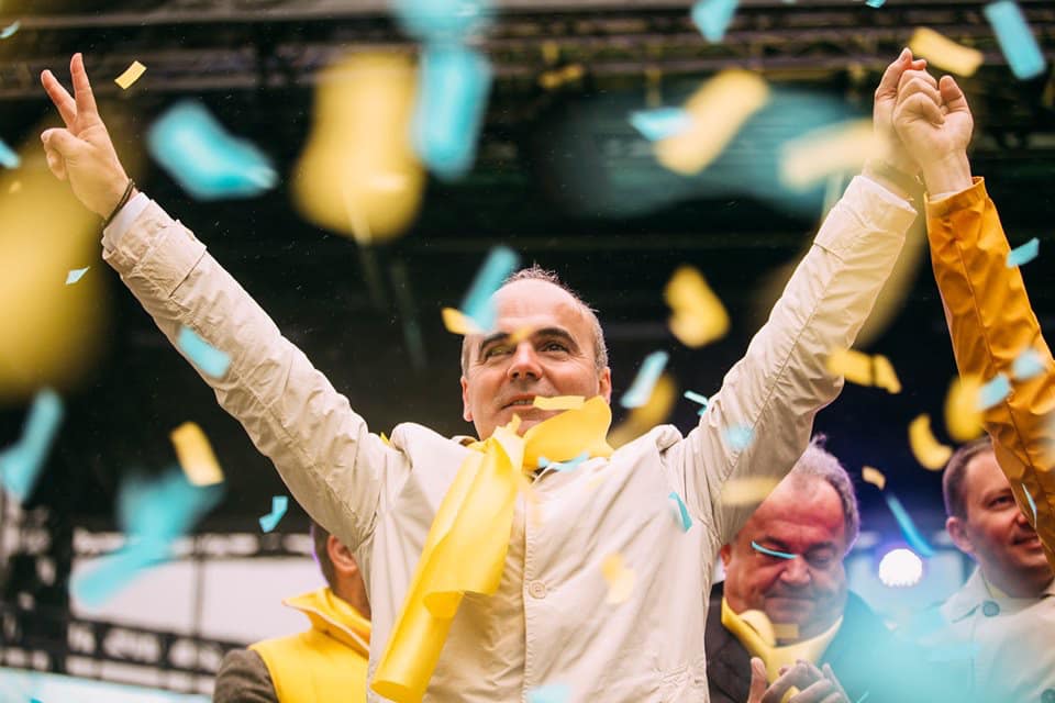 Rareș Bogdan a susținut afirmațiile lui Pavel Popescu despre intervenția SUA asupra guvernului Bolojan