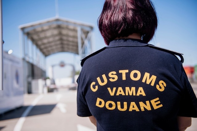 Sindicatul Meridian avertizează asupra riscurilor reunificării Autorității Vamale cu ANAF