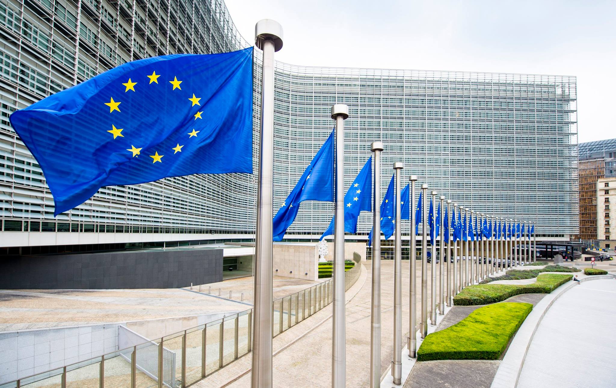 Consiliul UE aprobă cinci proiecte majore de apărare paneuropene cu un buget de 325 de milioane de euro