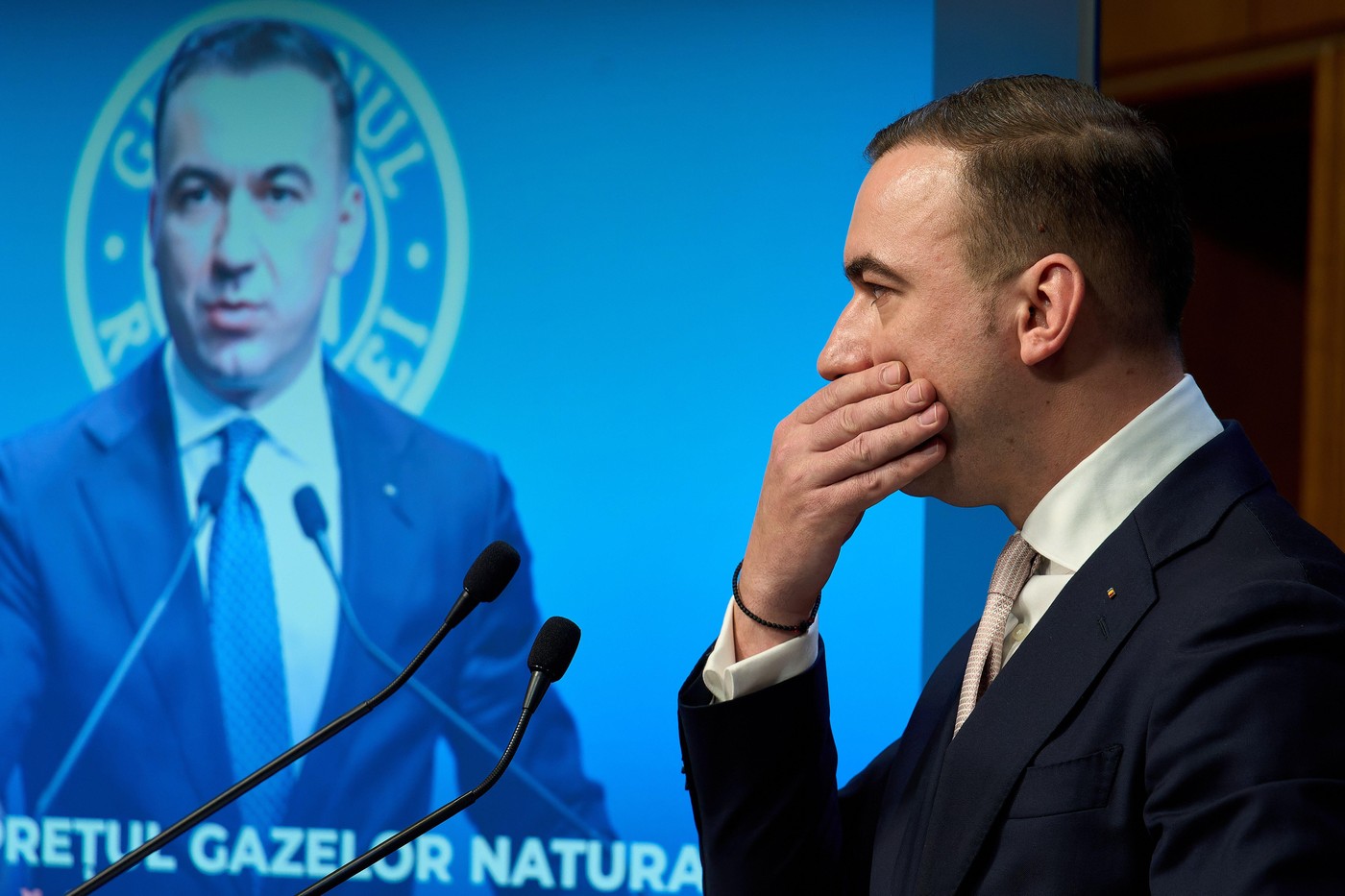 Foștii miniștri ai Energiei resping acuzațiile privind presiunile pentru achiziția de gaze din SUA