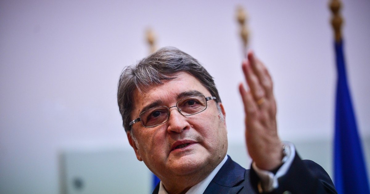 Emil Hurezeanu analizează la Agenda Internațională limitele dintre presiunea diplomatică și ingerința în România