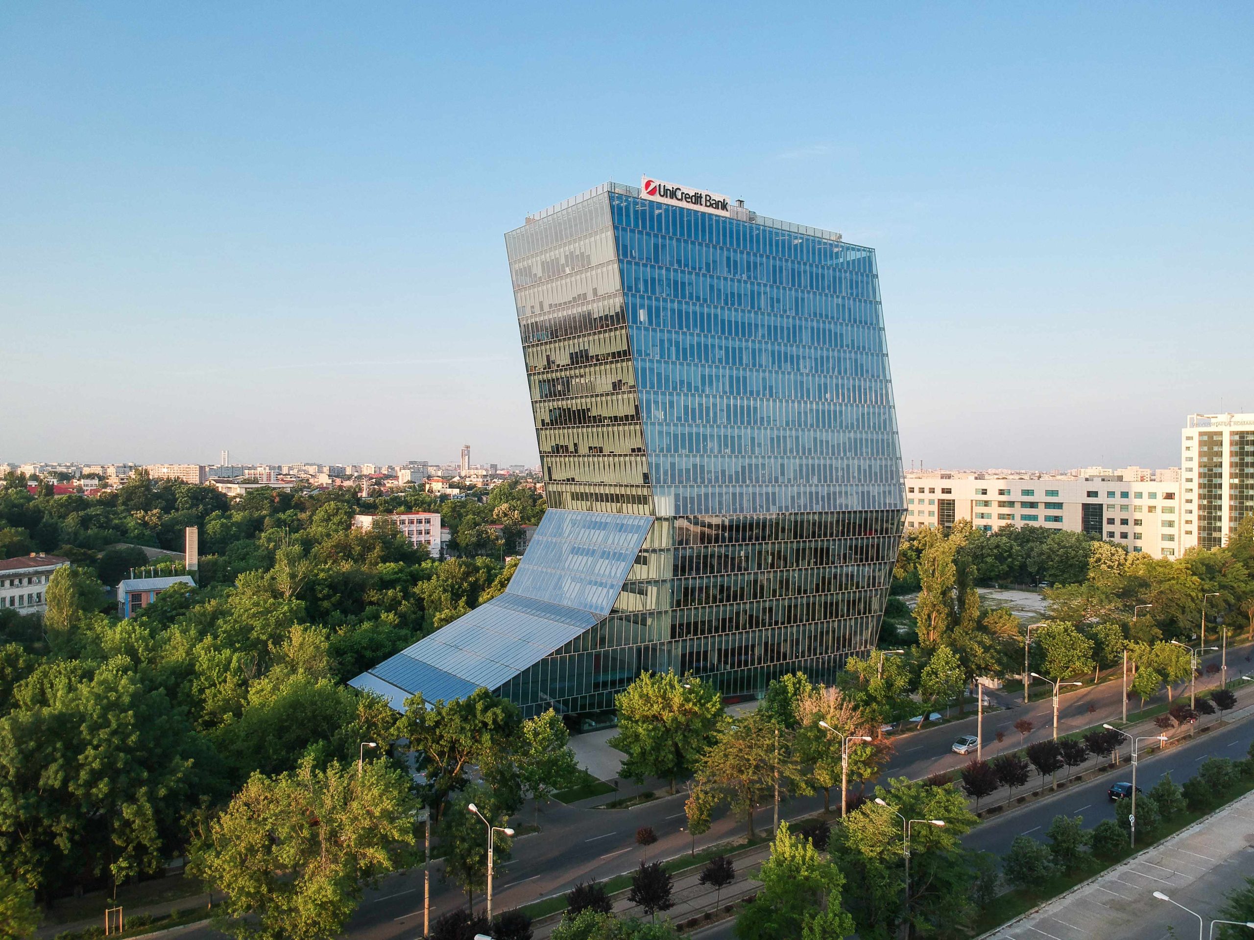 UniCredit contestă sancțiunea Consiliului Concurenței în dosarul ROBOR: banca va recurge la căile legale
