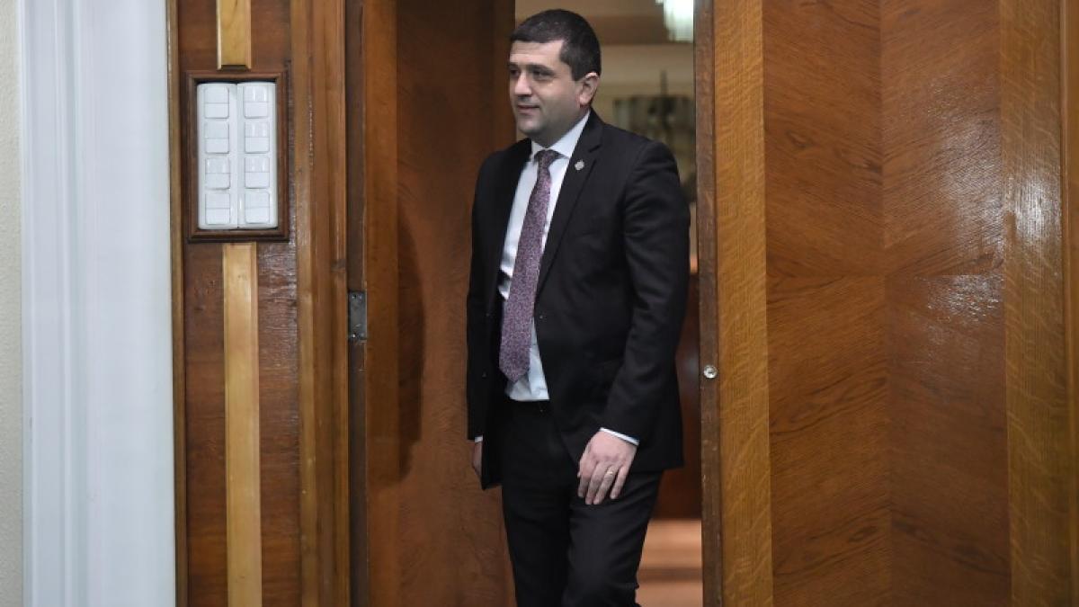 MApN explică prezența celor trei generali la audierile parlamentare ale ministrului interimar Radu Miruță