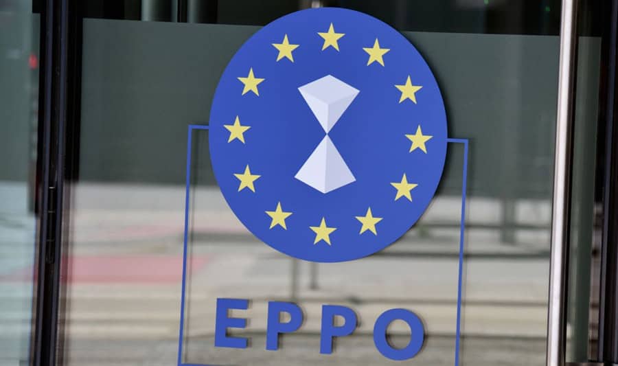 Operațiunea Troia a EPPO: Rețea criminală care a vândut un milion de telefoane vechi ca noi în UE