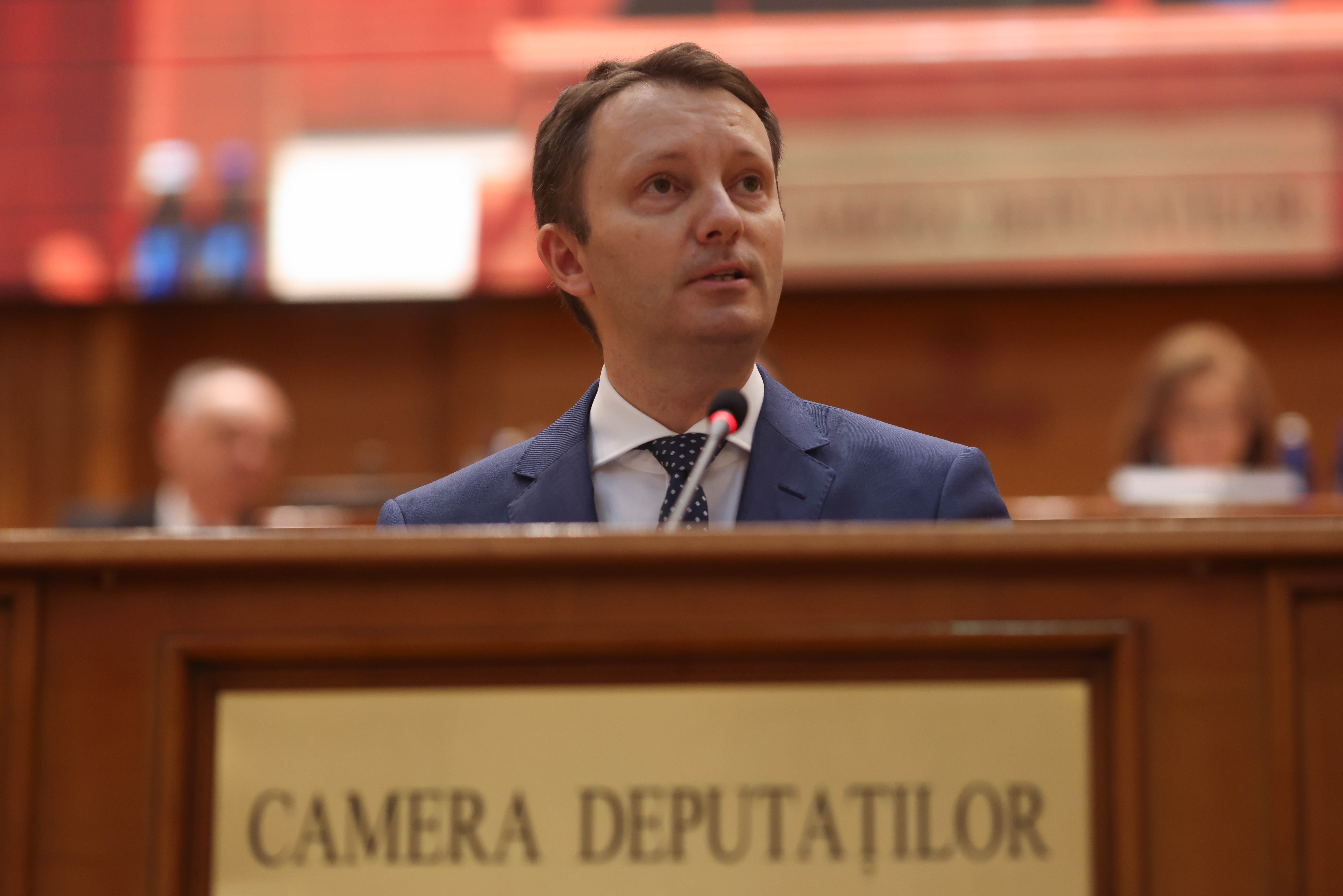 Guvernul Siegfried Mureșan a fost respins de Parlament: 182 de voturi pentru învestire