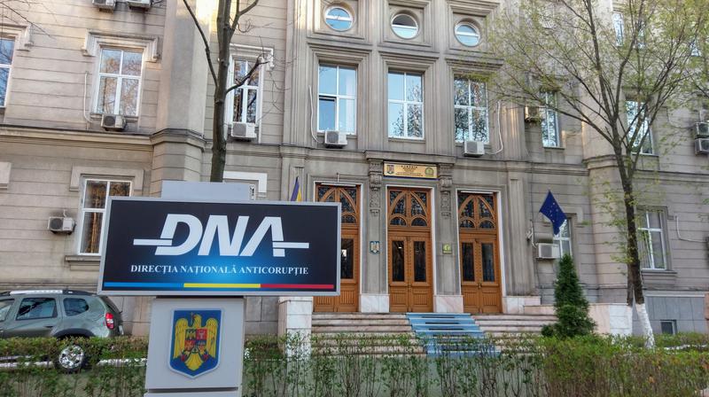 DNA începe procedura de reziliere a contractului pentru software-ul Oxygen Forensics