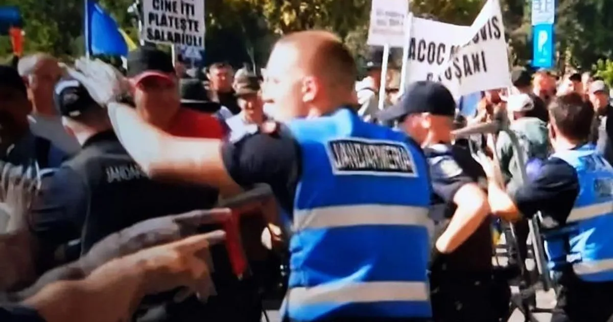 Fermierii protestează marți în fața Guvernului: revendicări privind zootehnia și măsuri de securitate
