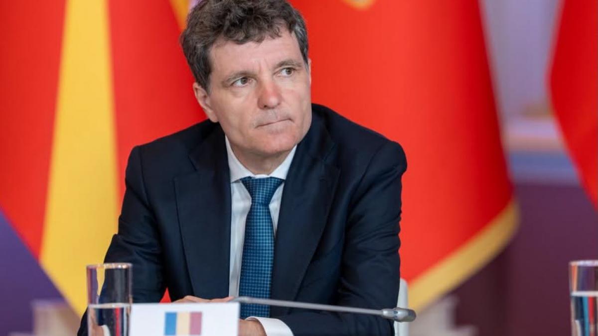 Nicușor Dan reia consultările la Cotroceni pentru desemnarea noului premier