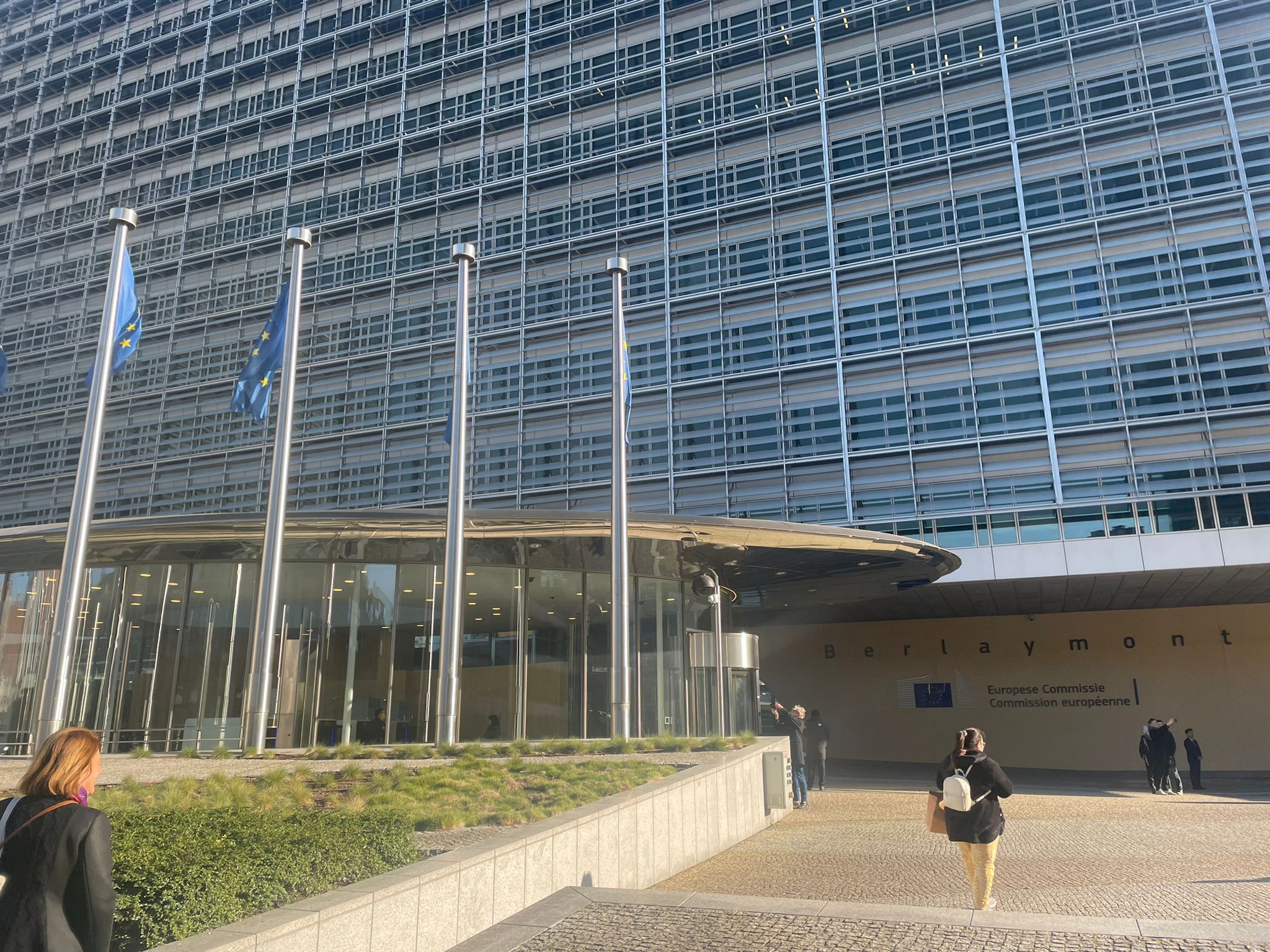Uniunea Europeană respinge restricționarea exporturilor de motorină sub presiunea SUA